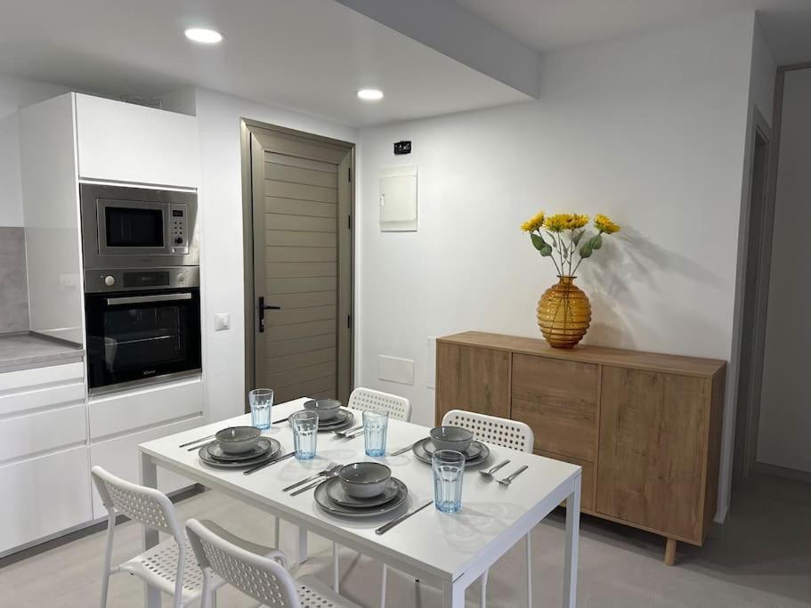 Apartment Con Vista Al Mar *